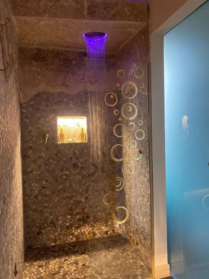 Love Space Sensory Spa & Relax Suite Santa Maria delle Mole Екстериор снимка
